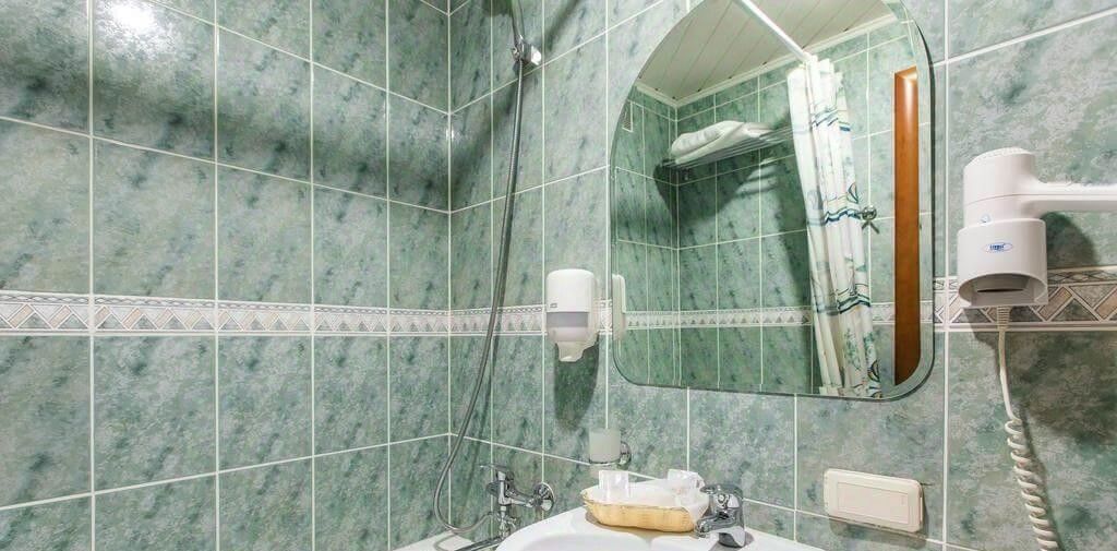 комната г Челябинск р-н Советский ул Овчинникова 1 фото 6