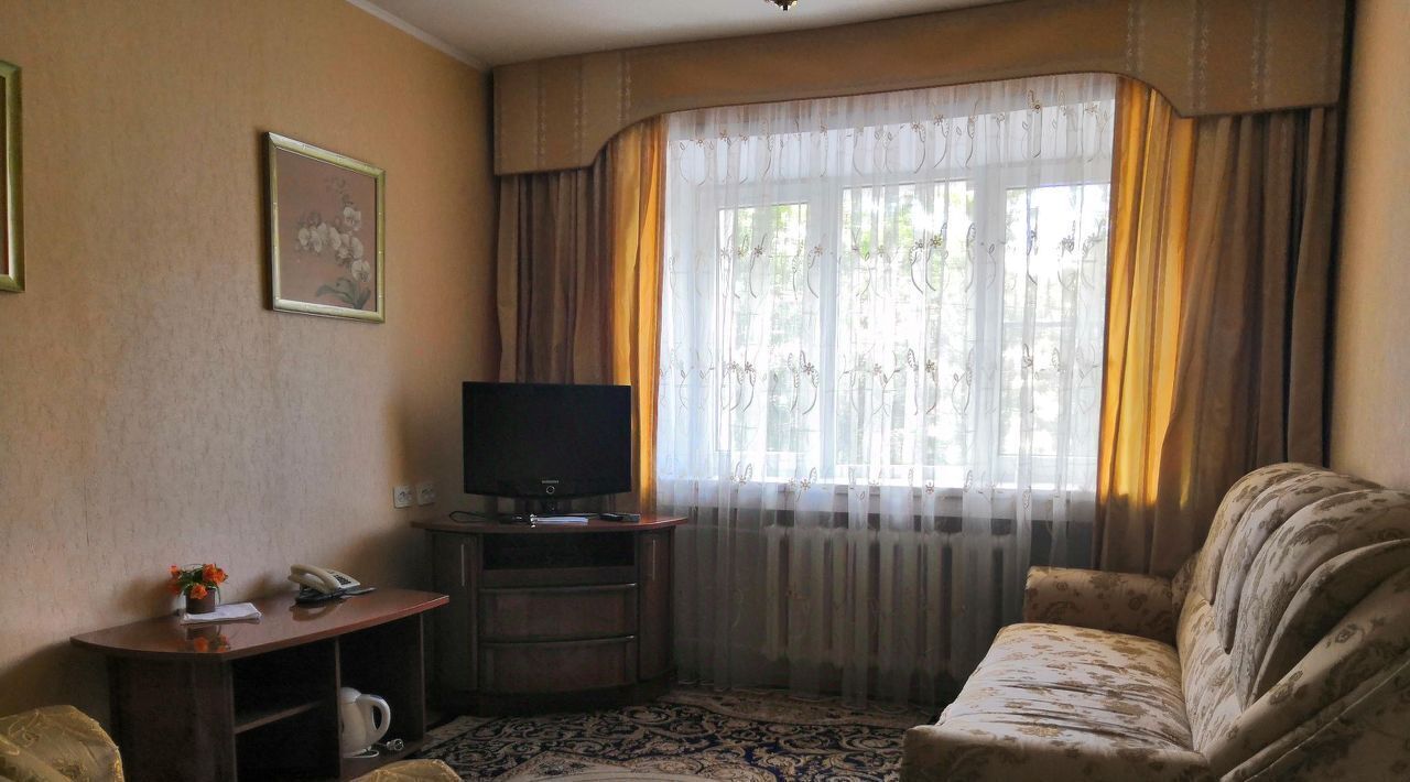 комната г Калуга р-н Ленинский ул Суворова 132 фото 1