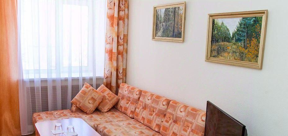 комната г Киров р-н Первомайский ул Карла Маркса 118 фото 3