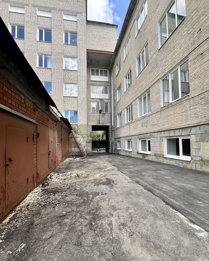 гараж г Саратов р-н Октябрьский ул Рабочая 14 фото 1