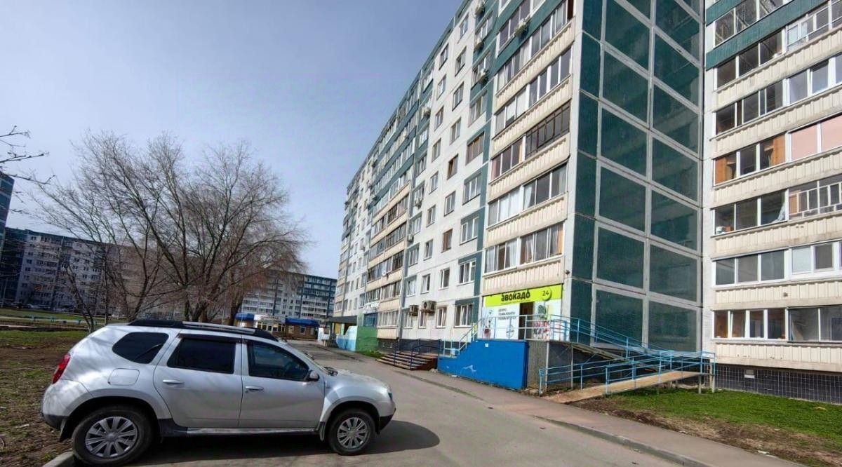 торговое помещение г Набережные Челны р-н Центральный 56-й комплекс 20 фото 1