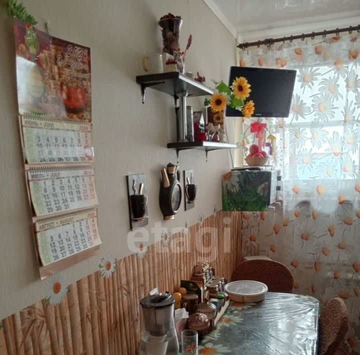 квартира г Тольятти р-н Автозаводский ул Дзержинского 69 фото 4