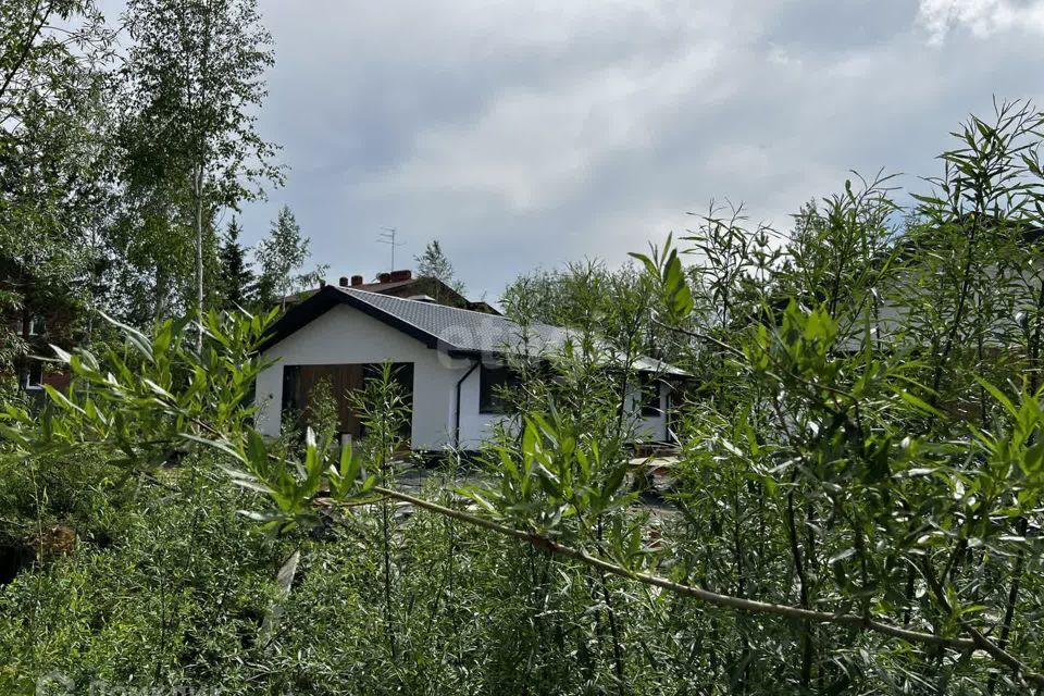 дом р-н Ирбитский Екатеринбург, коттеджный посёлок Медный-2, Бобровый переулок фото 7