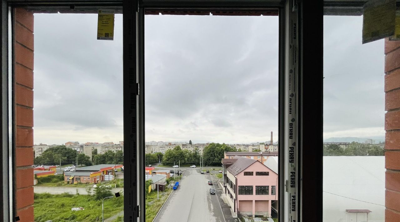 квартира г Владикавказ р-н Северо-Западный ул Генерала Дзусова 6б фото 6