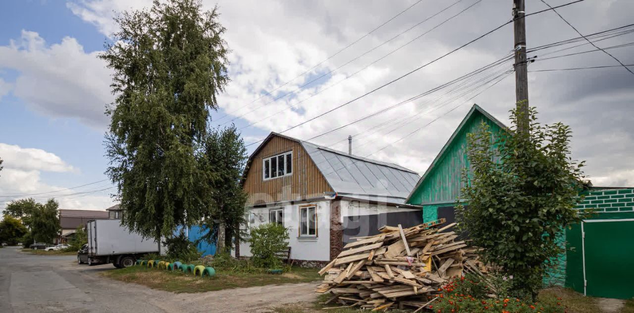 Продам дом на улице Игарской 8 в микрорайон Зарека районе в городе Тюмени  Центральный 67.0 м² на участке 4.0 сот этажей 1 7000000 руб база Олан ру  объявление 124812098