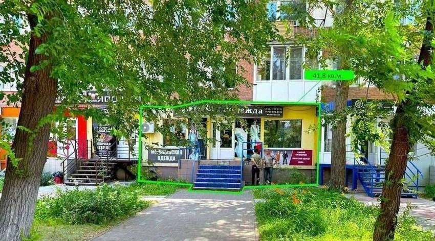торговое помещение г Энгельс ул Волоха 5 фото 1