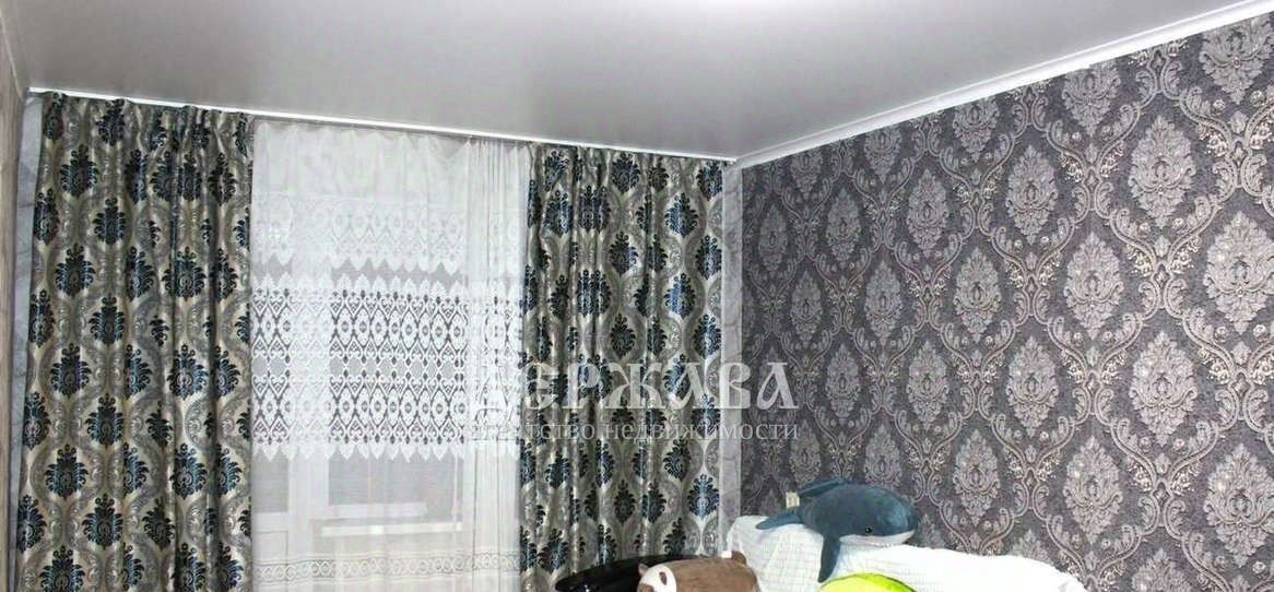квартира г Старый Оскол микрорайон Молодогвардеец 12 фото 2
