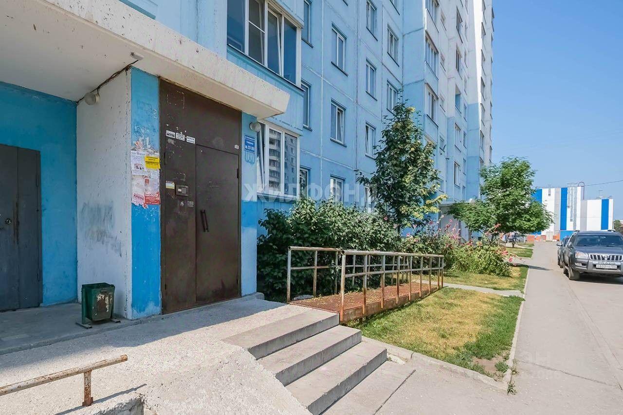 квартира г Новосибирск р-н Ленинский Чистая Слобода ул Спортивная 11/1 жилой район «Чистая Слобода» фото 4