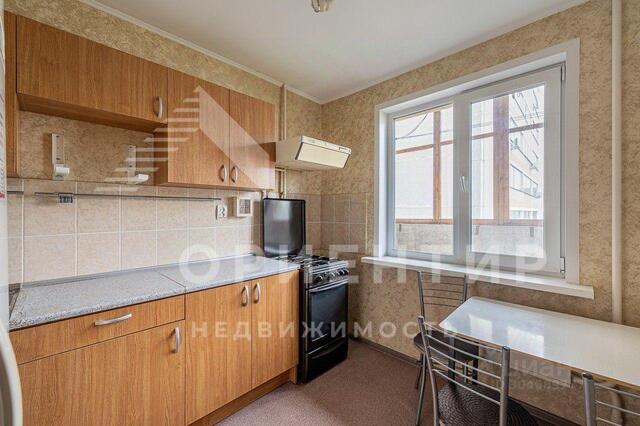р-н Кировский дом 10 фото