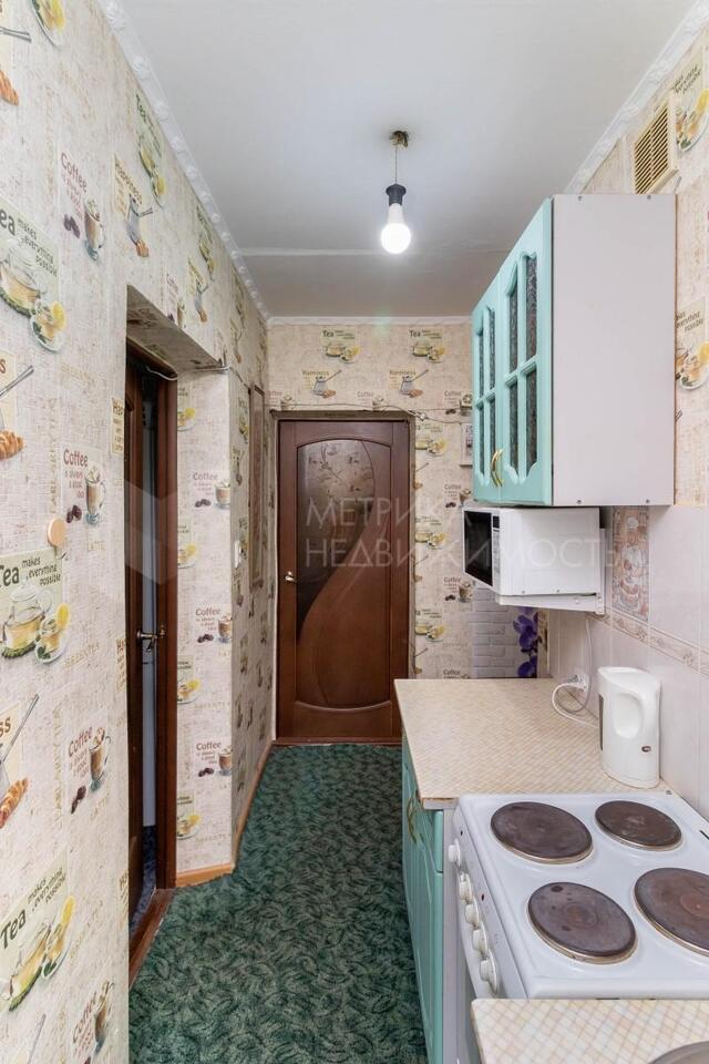 квартира г Тюмень ул 50 лет Октября 63а фото 9