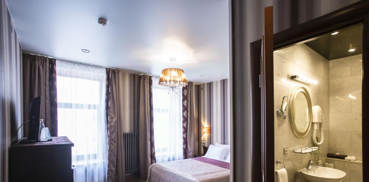 комната г Санкт-Петербург метро Маяковская ул Марата 12 фото 1