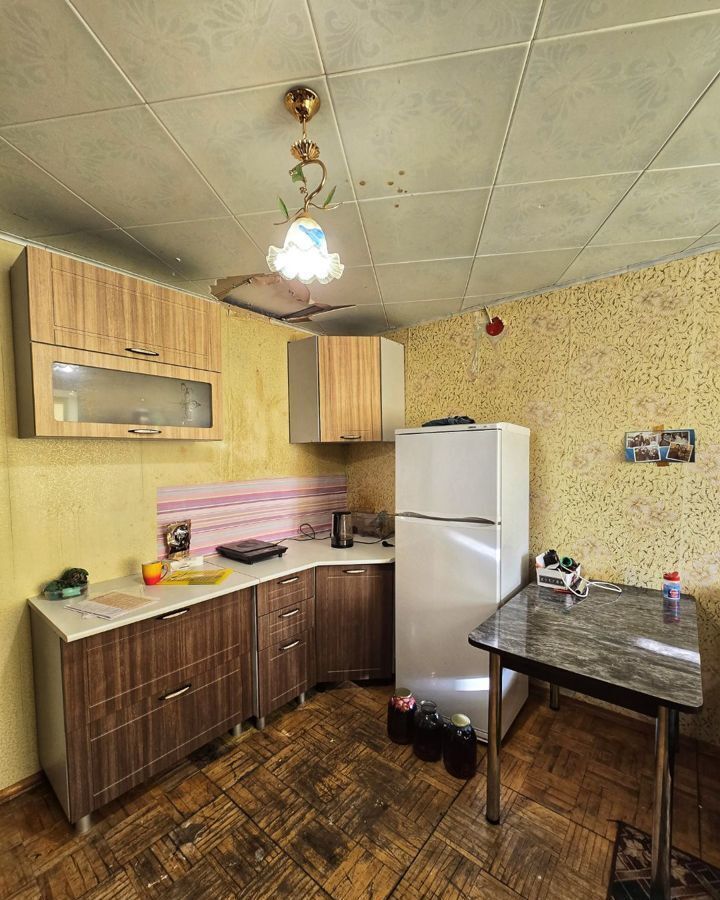 комната г Сарапул ул Гончарова 63 фото 3
