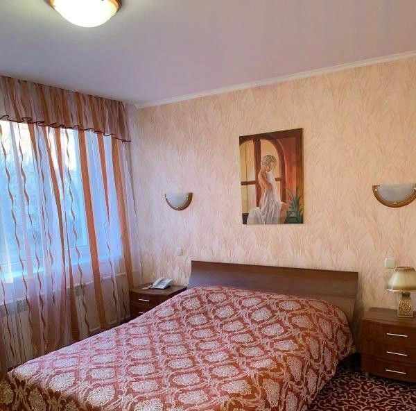комната г Великие Луки пл Ленина 2 фото 6