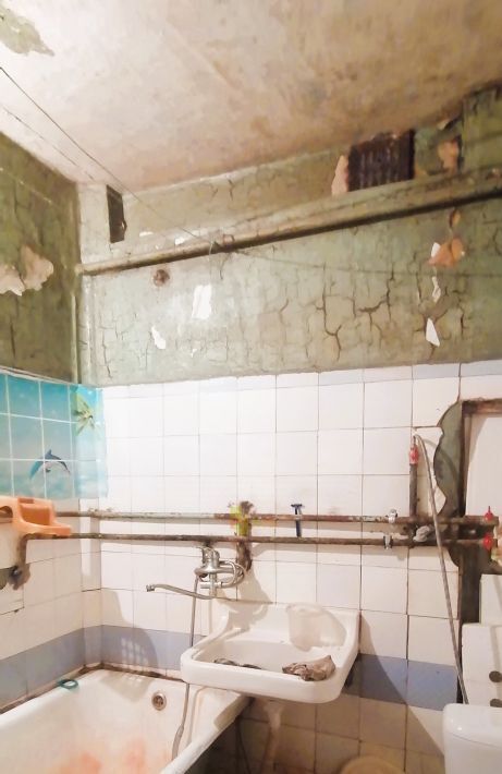 квартира г Омск р-н Центральный ул 27-я Северная 82 фото 7