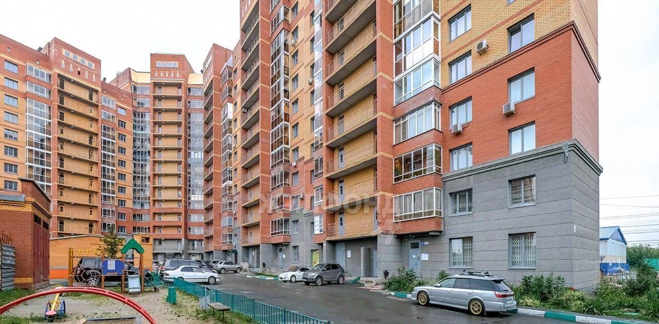квартира г Новосибирск Золотая Нива ул Есенина 67 фото 37