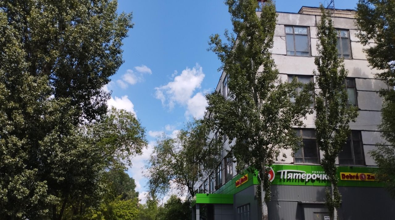 свободного назначения г Тольятти р-н Комсомольский ул Лизы Чайкиной 59 фото 4