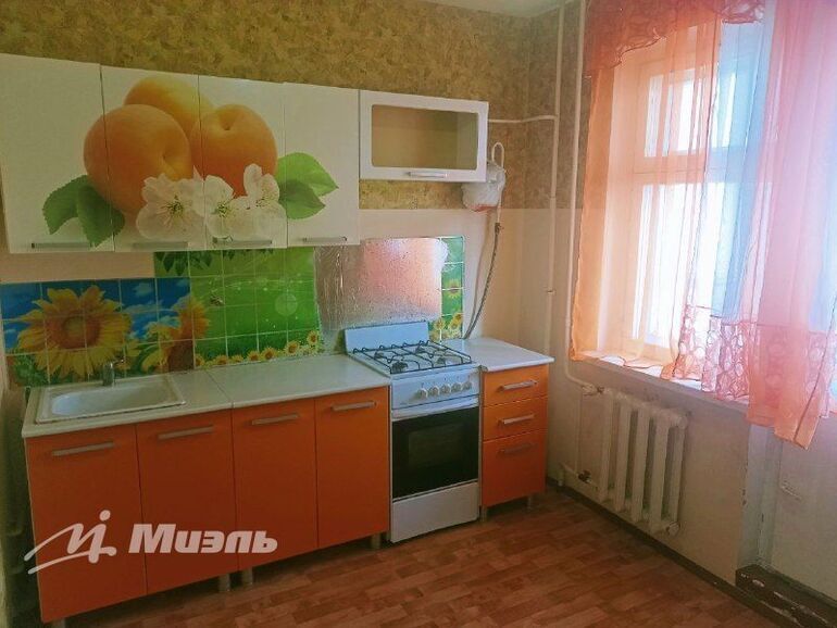 квартира г Орел р-н Заводской ул Орелстроевская 11а фото 1