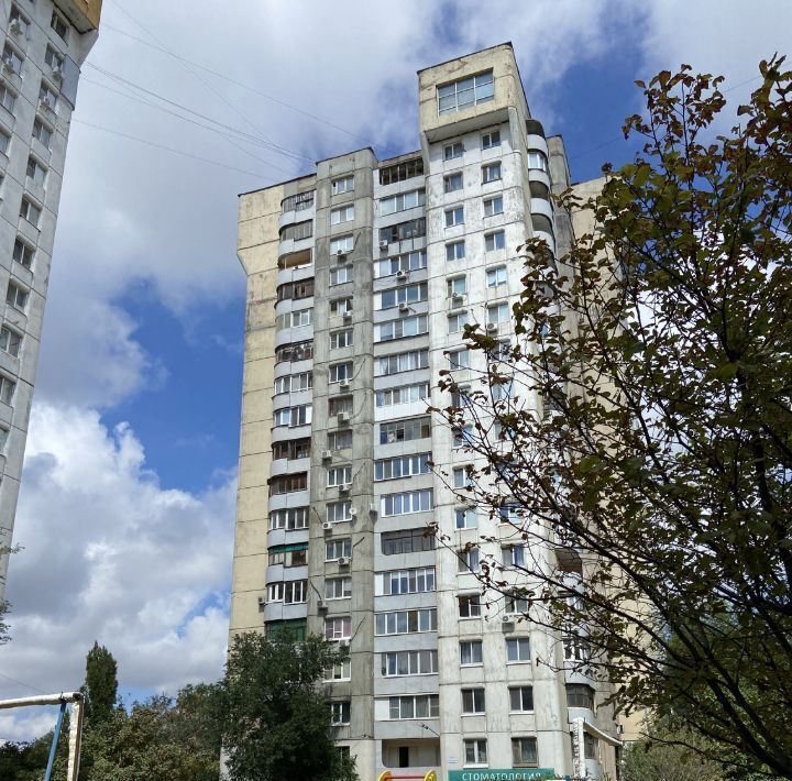 квартира г Саратов р-н Ленинский ул им Тархова С.Ф. 3 фото 1