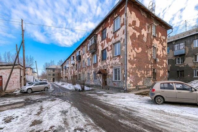 р-н Кировский дом 33а фото