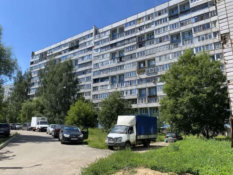 квартира г Смоленск р-н Заднепровский ул Автозаводская 33 фото 3