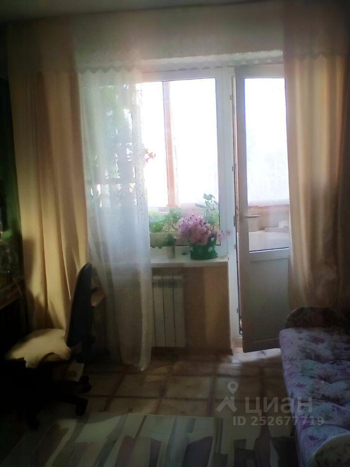 квартира г Симферополь пгт Грэсовский ул Большевика Попова 8 фото 1