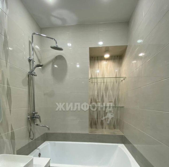 квартира г Абакан ул Кирова 212 фото 11