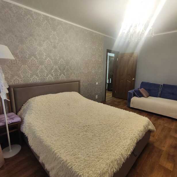 квартира г Курск р-н Центральный пр-кт Вячеслава Клыкова 85 фото 3