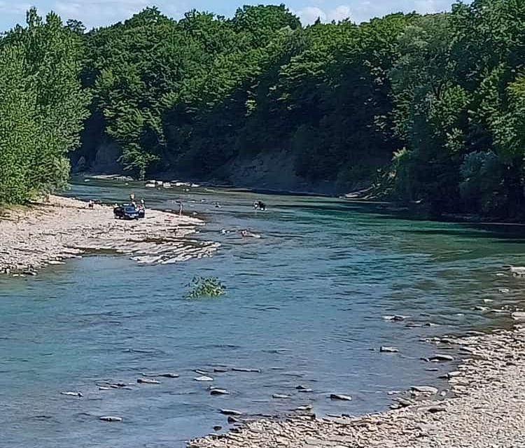 дом р-н Апшеронский х Годовников ул Мира 4 фото 1