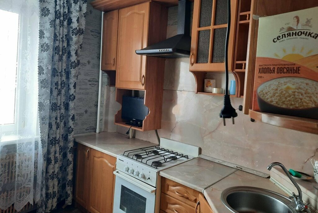 квартира р-н Яковлевский г Строитель ул Победы 5а фото 3