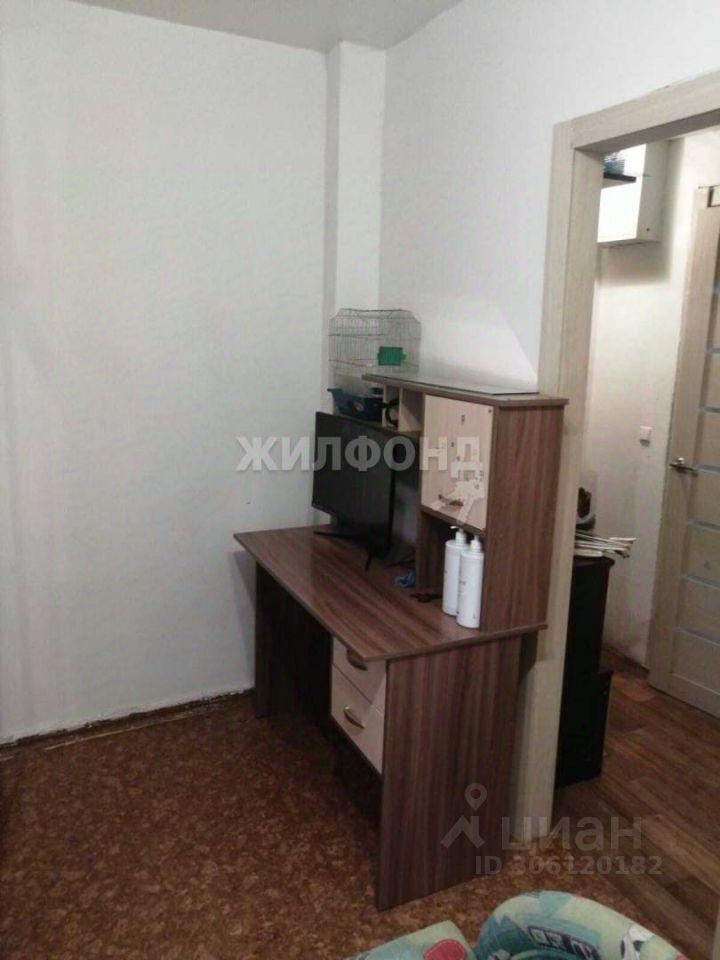 квартира г Новосибирск р-н Дзержинский ул Ползунова 25 фото 4