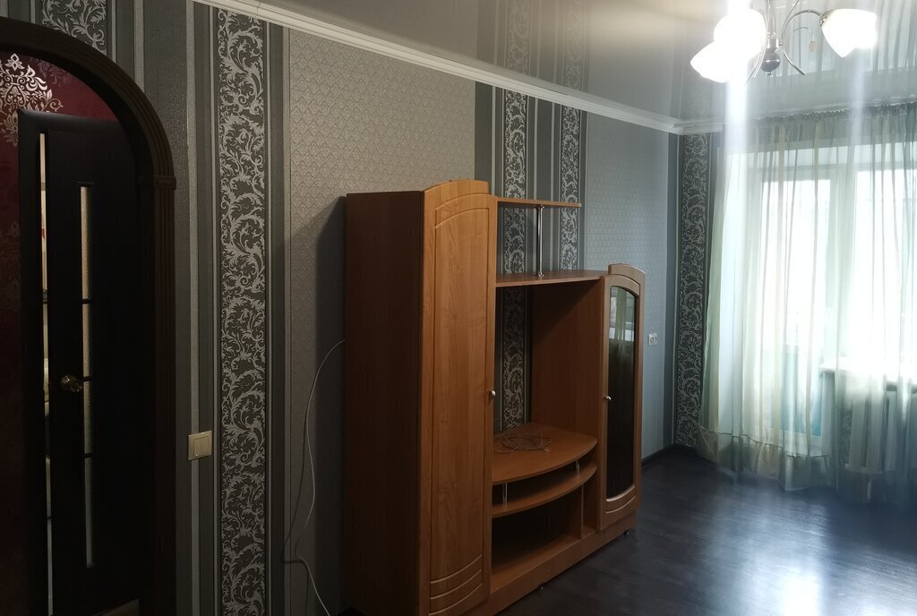квартира г Барнаул р-н Ленинский ул Островского 15 фото 2
