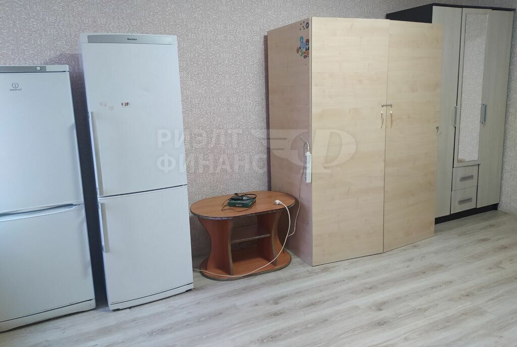 комната г Калининград р-н Центральный ул Химическая 17а фото 4