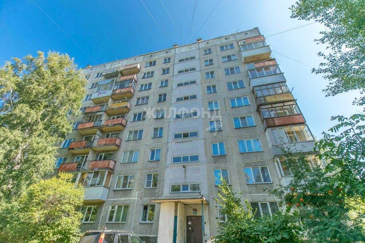 квартира г Новосибирск р-н Дзержинский ул Толбухина 41/2 фото 7