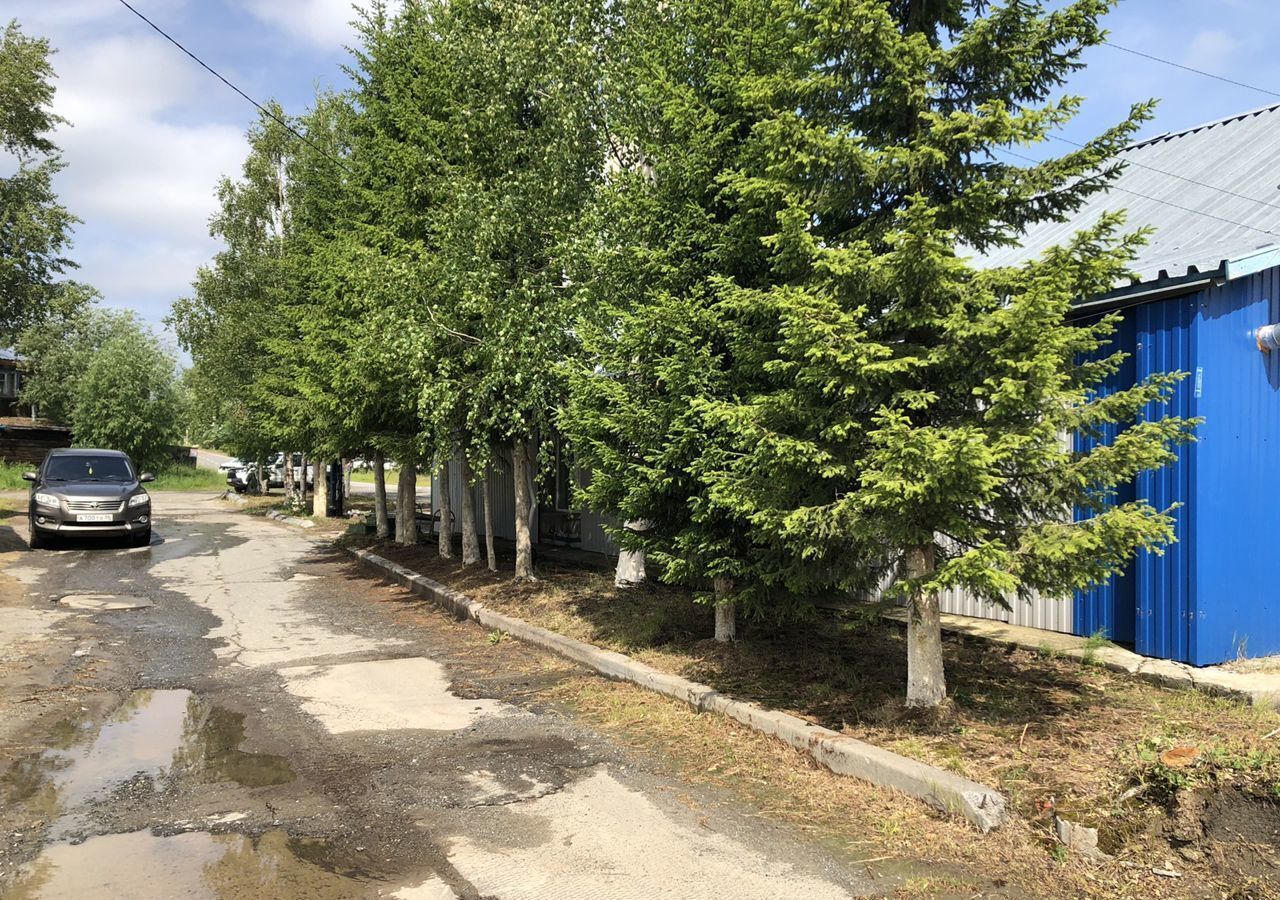 торговое помещение г Нягань ул Завокзальная 6 Тюменская обл. фото 3