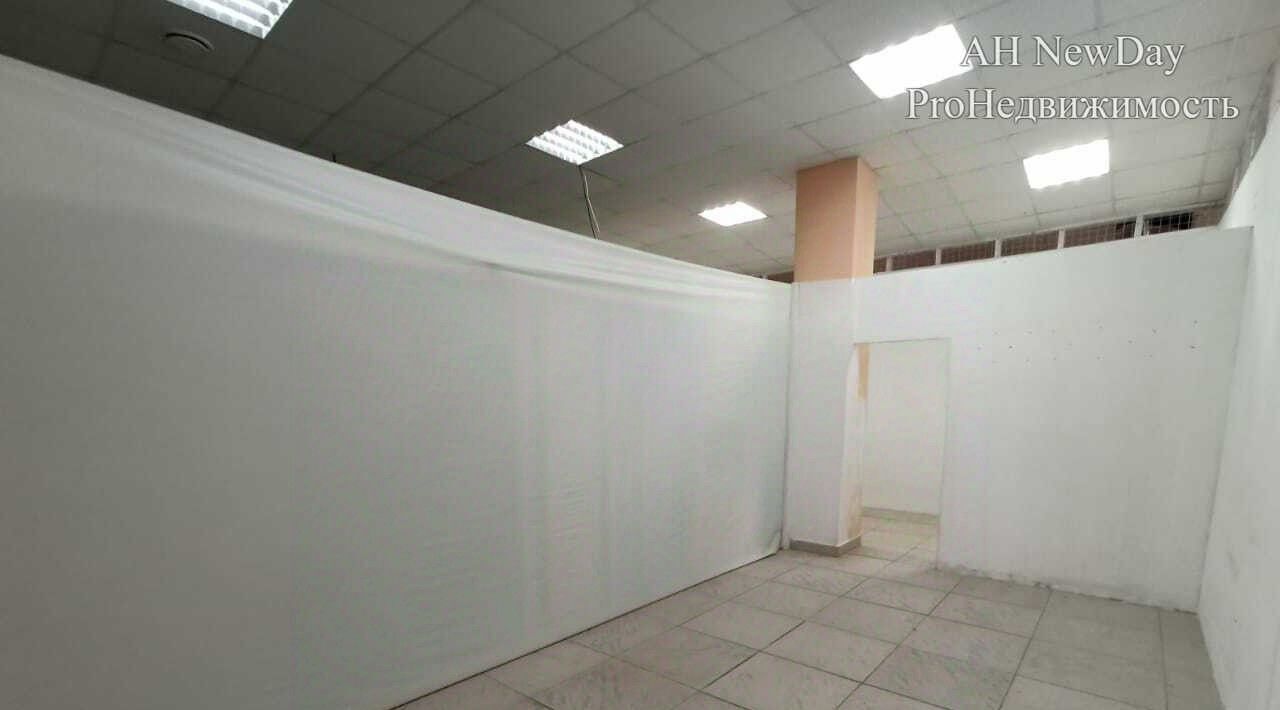 торговое помещение г Новокуйбышевск пр-кт Победы 26а фото 5