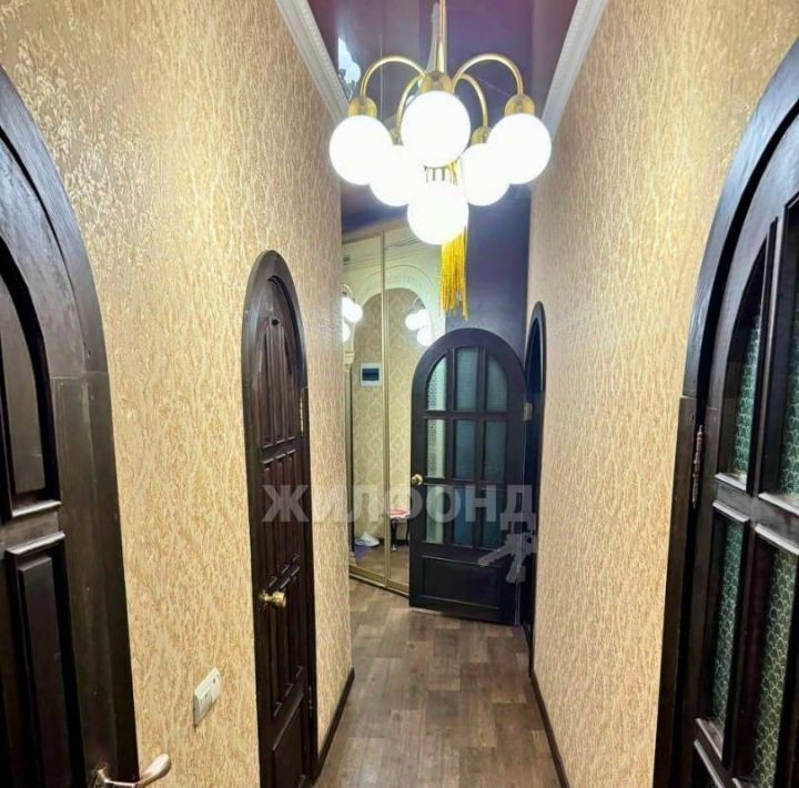 квартира г Северск ул Первомайская 10 фото 6