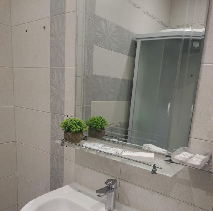 комната г Красноярск р-н Центральный ул Шахтеров 41с/4 фото 5