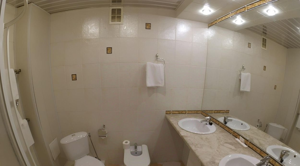 комната г Тольятти р-н Автозаводский ул Юбилейная 6 фото 8