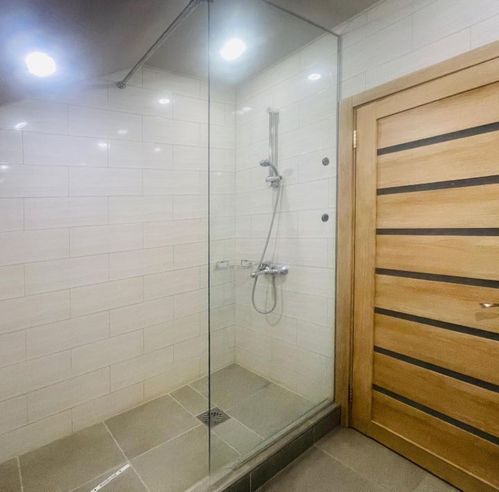 комната г Тольятти р-н Центральный ш Автозаводское 19 фото 2