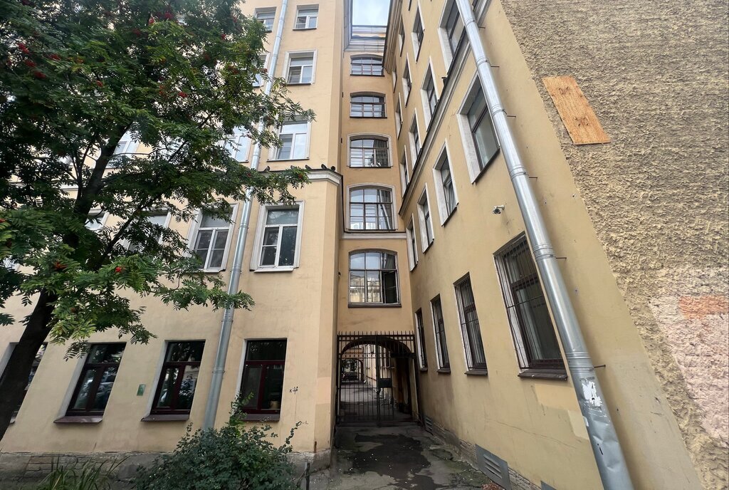 квартира г Санкт-Петербург метро Фрунзенская наб Обводного канала 123 фото 13