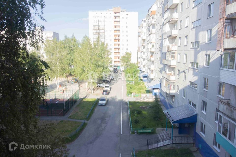 квартира г Тобольск 6-й микрорайон, 12а, городской округ Тобольск фото 3