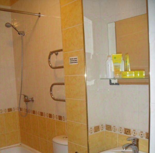 комната г Астрахань р-н Советский ул Моздокская 26 фото 2