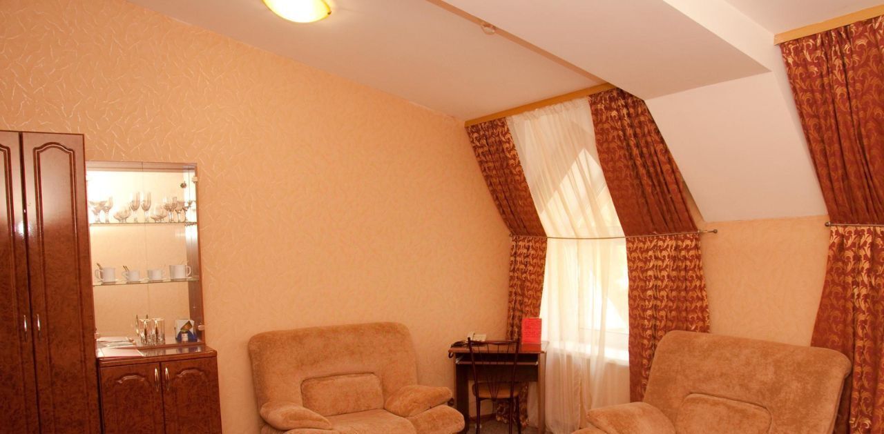 комната г Абакан пр-кт Дружбы Народов 16а фото 3