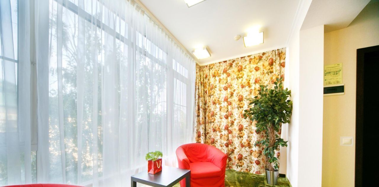 комната г Воронеж р-н Центральный ул 20-летия ВЛКСМ 54а фото 3
