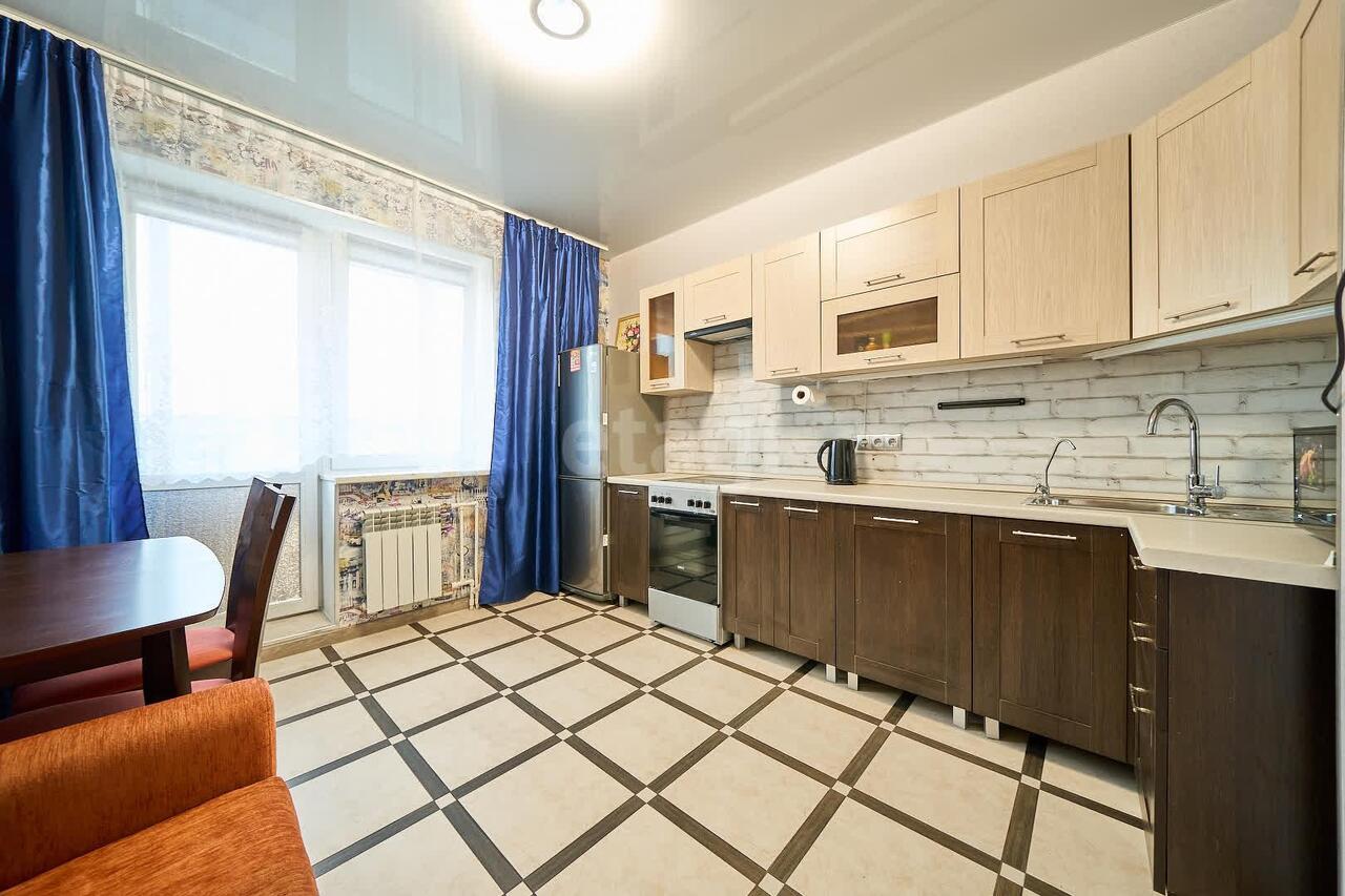 квартира г Хабаровск р-н Кировский ул Джамбула 27 фото 1