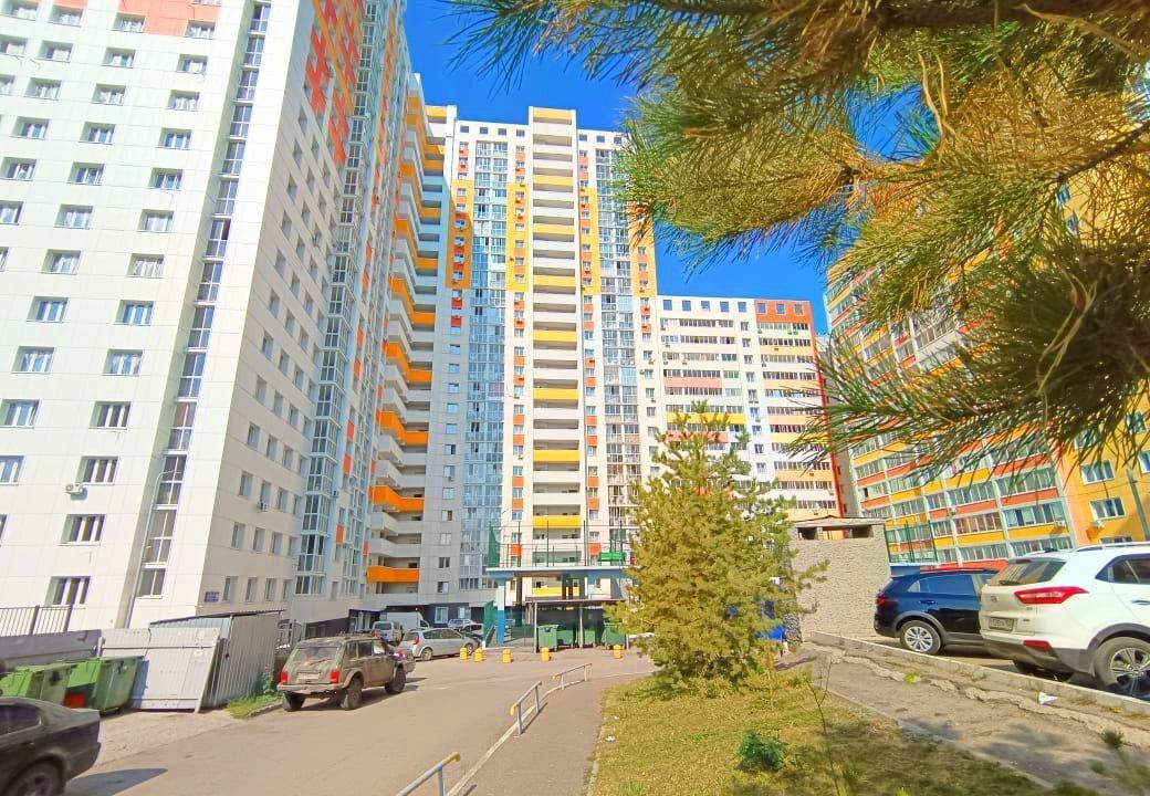 квартира г Уфа р-н Кировский ул Айская 39 фото 2