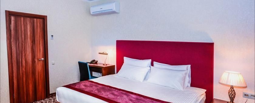 комната г Казань метро Площадь Тукая ул Большая Красная 50 фото 1