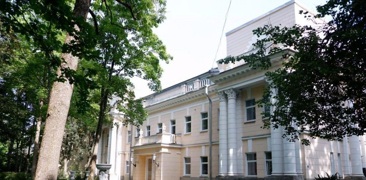 свободного назначения г Пушкин б-р Кадетский 8а метро Купчино фото 1