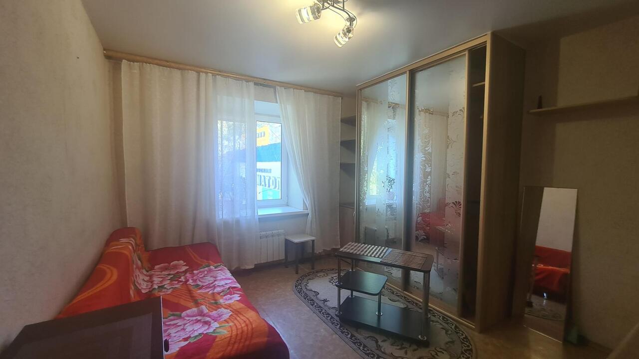комната г Хабаровск р-н Железнодорожный ул Большая 93 фото 1
