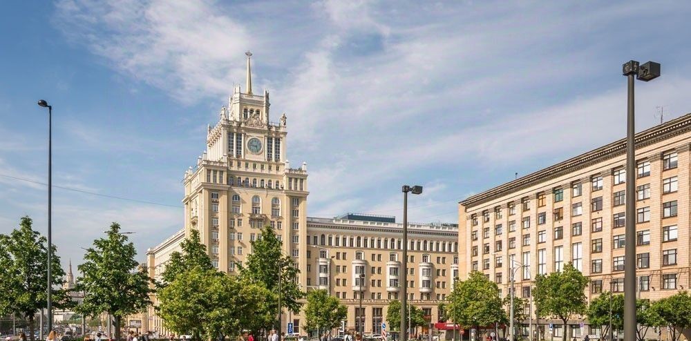 торговое помещение г Москва метро Маяковская ул Большая Садовая 5 фото 1